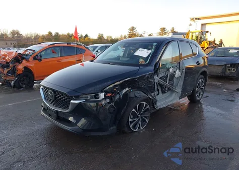 2022 Mazda Cx-5 2.5 S Premium Plus z USA, uszkodzony, nr VIN JM3KFBEM2N1587194